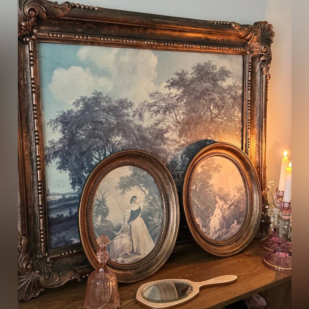 Vintage Set of 3 1970’s Ornate Picture Frames With Prints